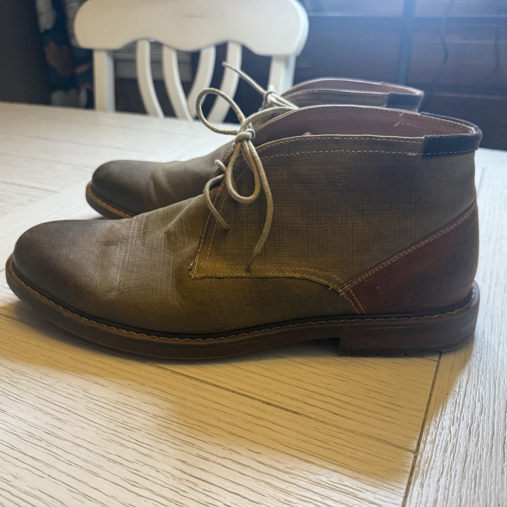 Steve Madden Presley Chukka Ankle Laceโ Up Men's Boots. 2 Tone Brown. Leather 13